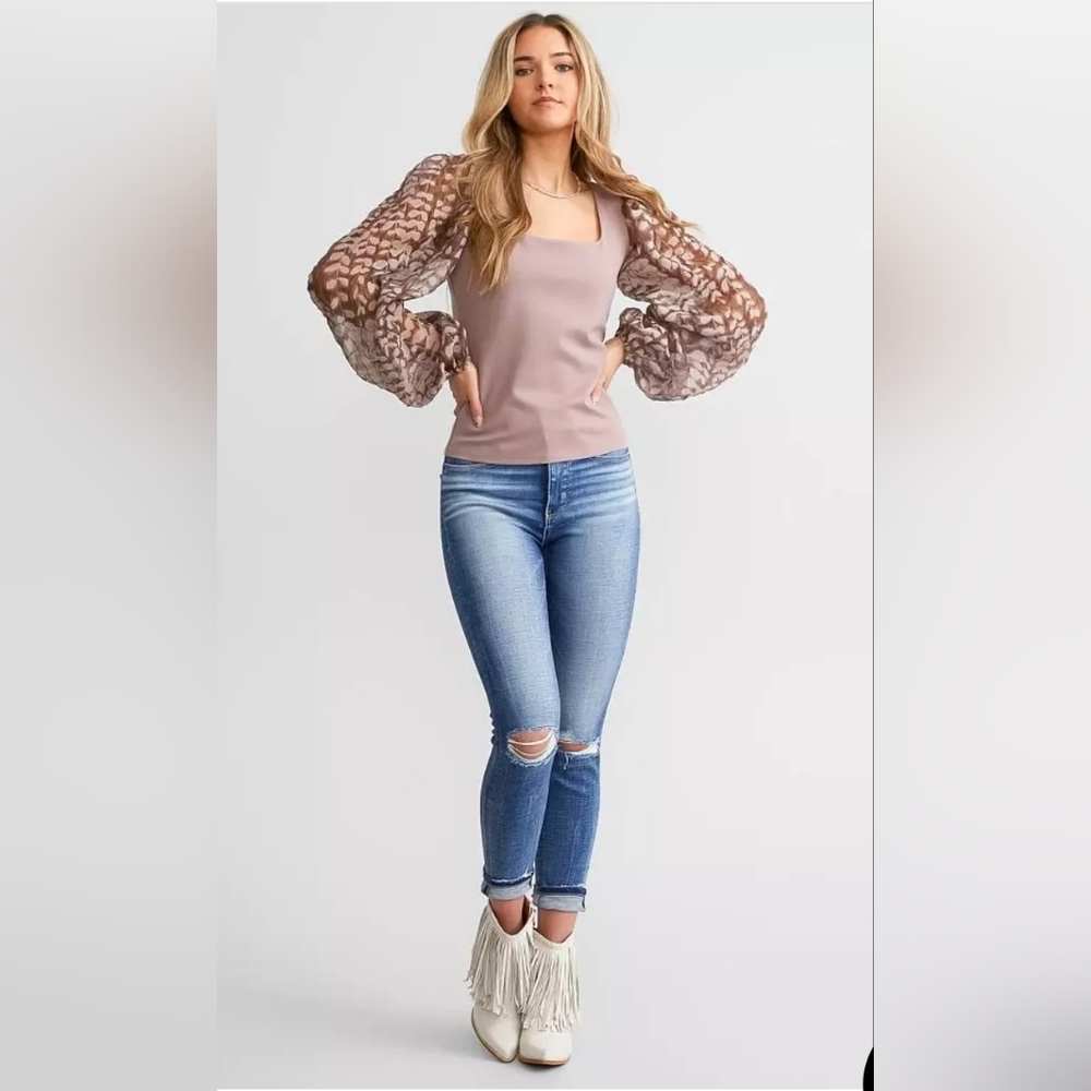 Sheer Balloon Sleeve Square Neck Top in Mauve